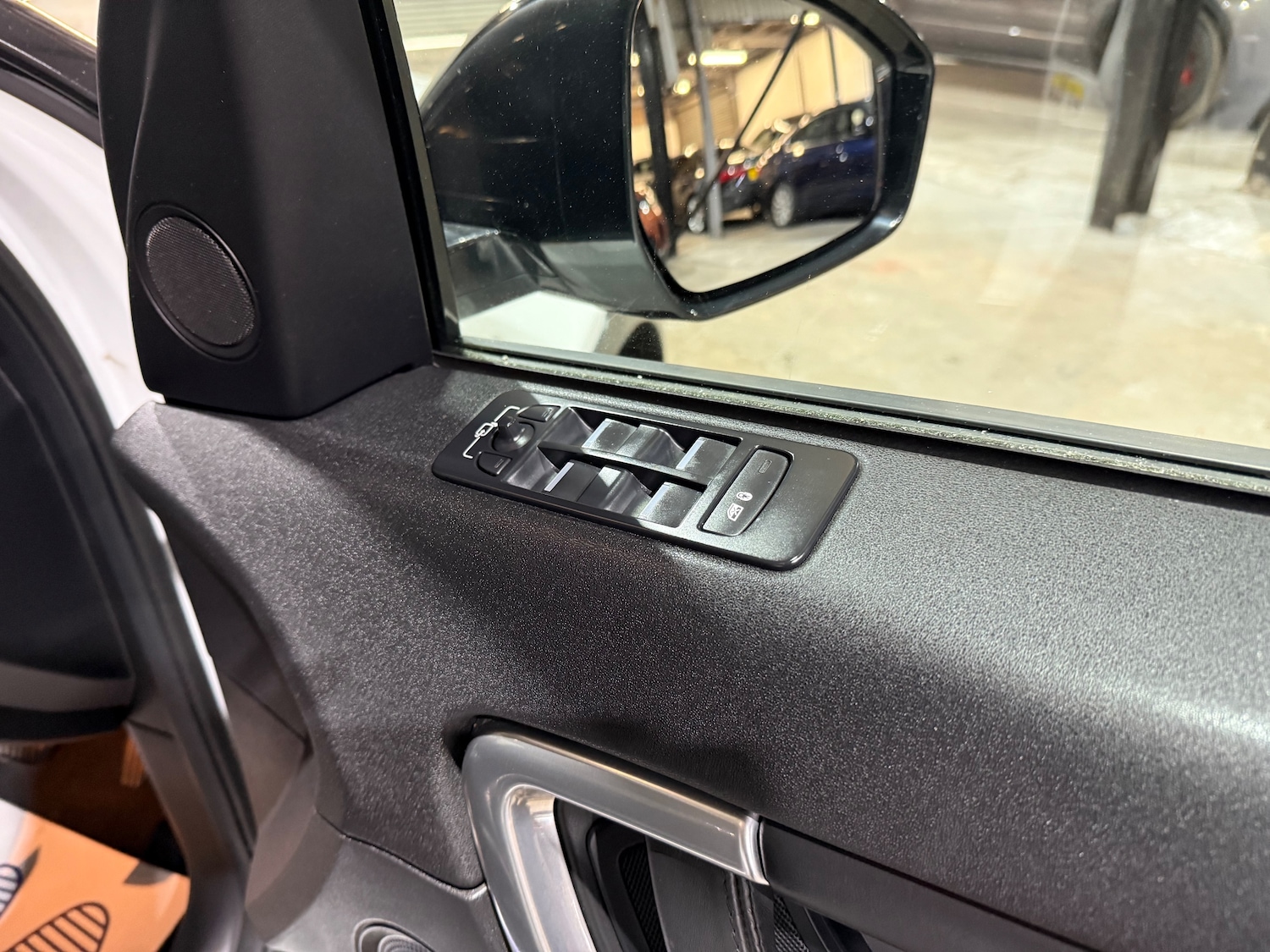 Used Land Rover Discovery Sport 2016 for sale - 76915179: Photo 27