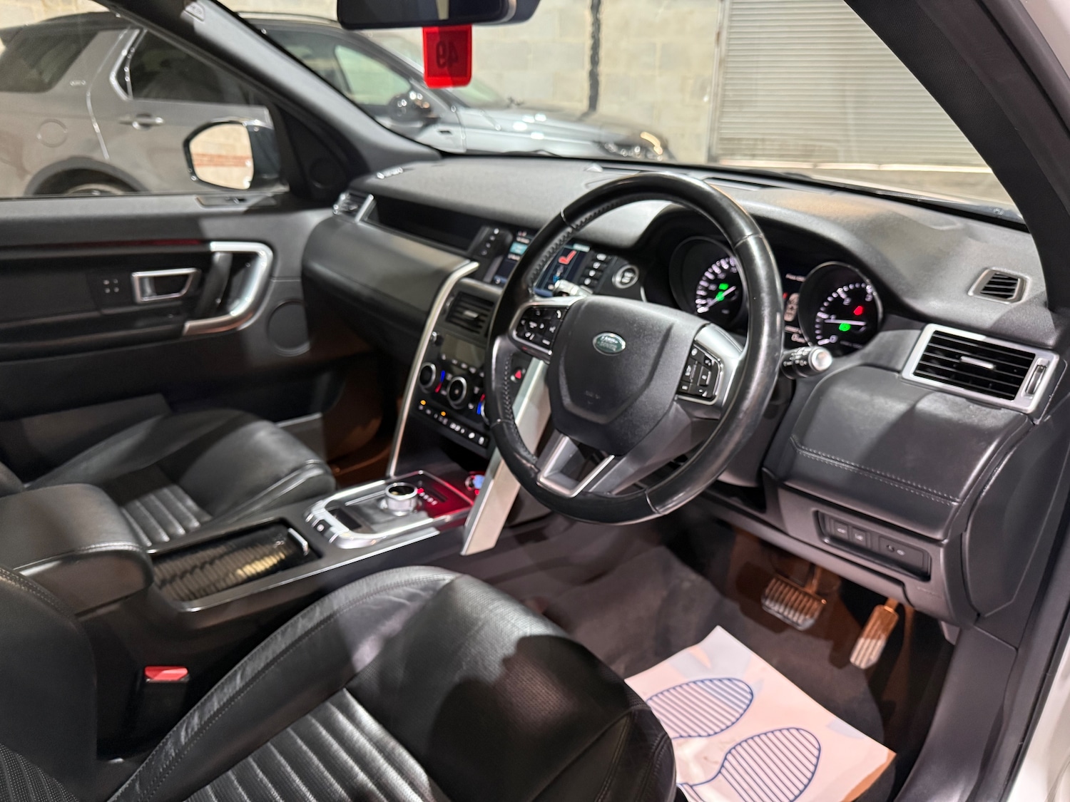 Used Land Rover Discovery Sport 2016 for sale - 76915179: Photo 30