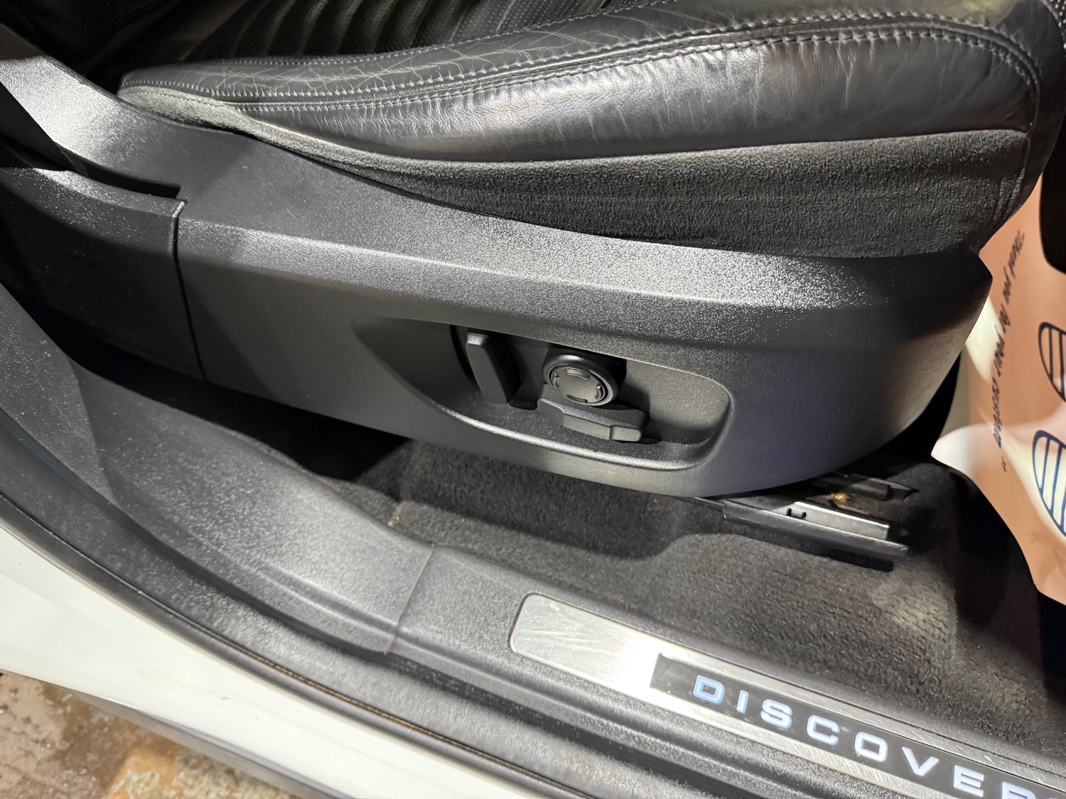 Used Land Rover Discovery Sport 2016 for sale - 76915179: Photo 32