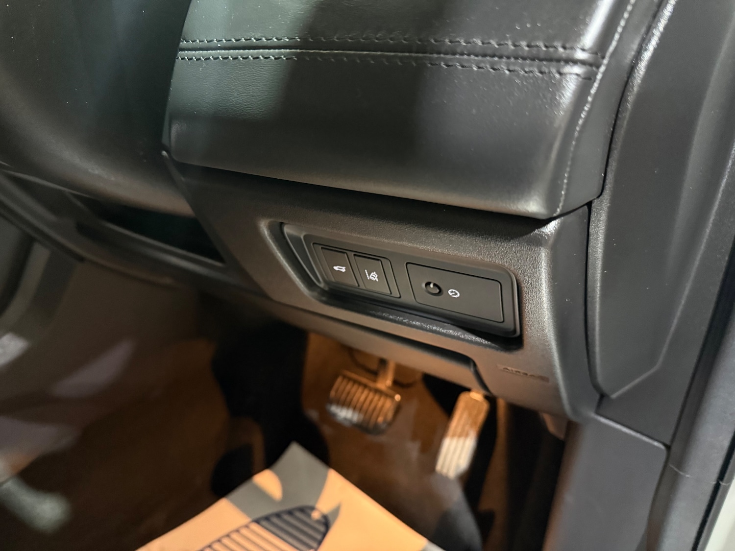 Used Land Rover Discovery Sport 2016 for sale - 76915179: Photo 33