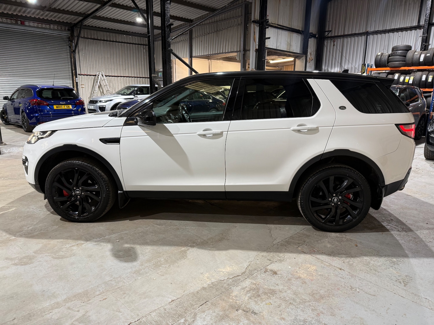 Used Land Rover Discovery Sport 2016 for sale - 76915179: Photo 5