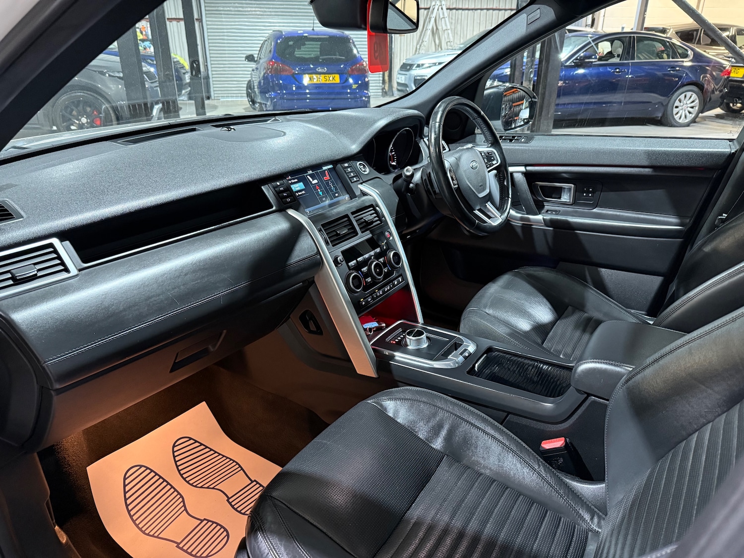 Used Land Rover Discovery Sport 2016 for sale - 76915179: Photo 9