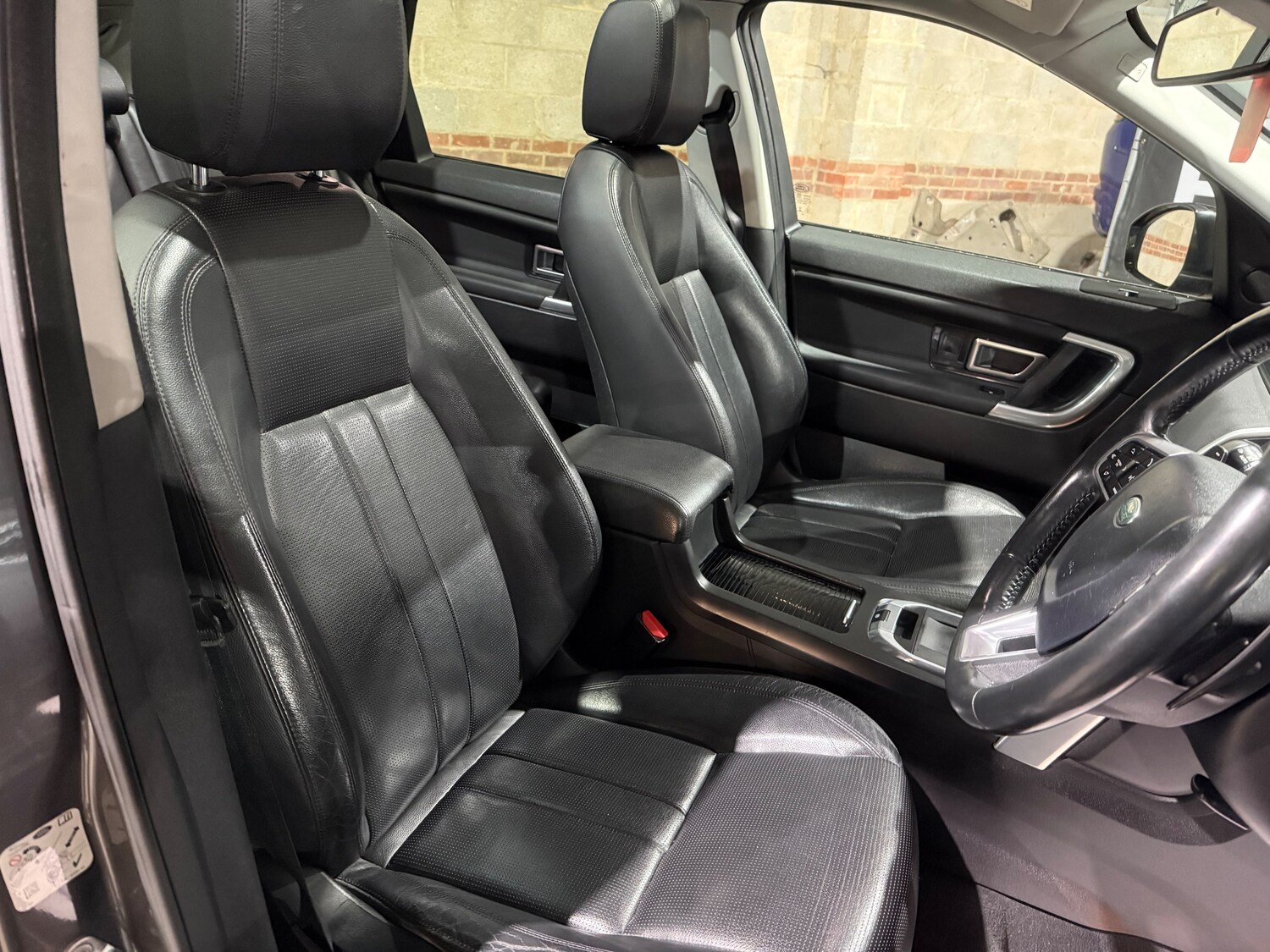 Used Land Rover Discovery Sport 2016 for sale - 77759532: Photo 35