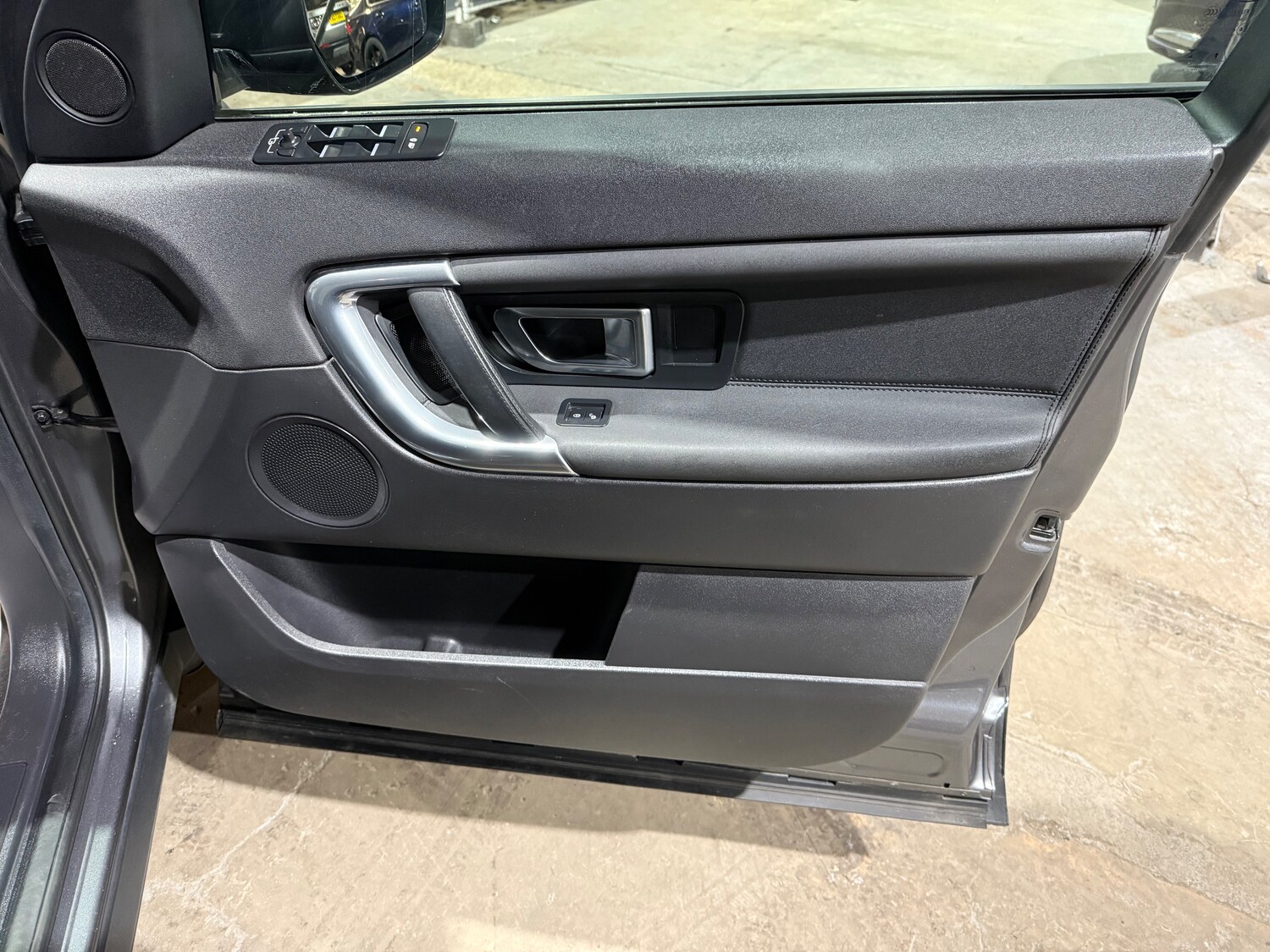 Used Land Rover Discovery Sport 2016 for sale - 77759532: Photo 37