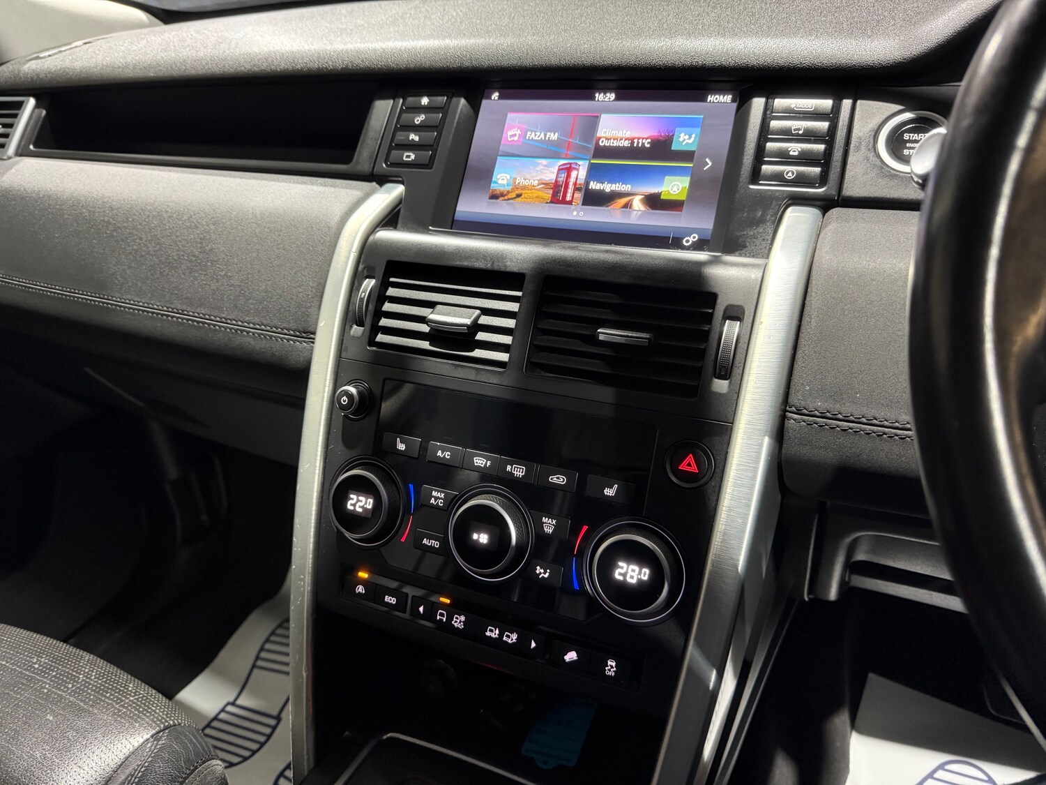 Used Land Rover Discovery Sport 2016 for sale - 77759532: Photo 44