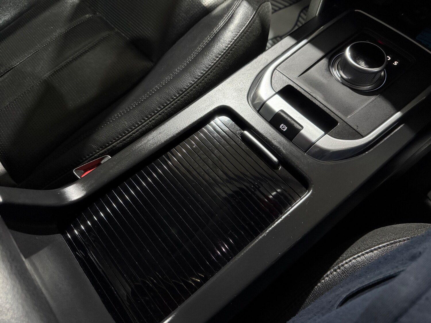 Used Land Rover Discovery Sport 2016 for sale - 77759532: Photo 49