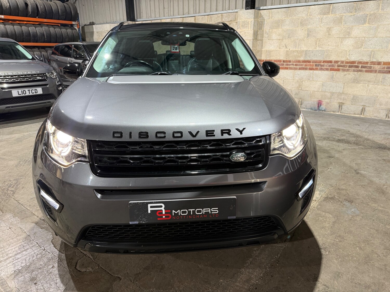 Used Land Rover Discovery Sport 2016 for sale - 77759532: Photo 8