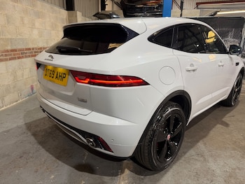 Used Jaguar E-Pace 2019 for sale - 79555676: Photo