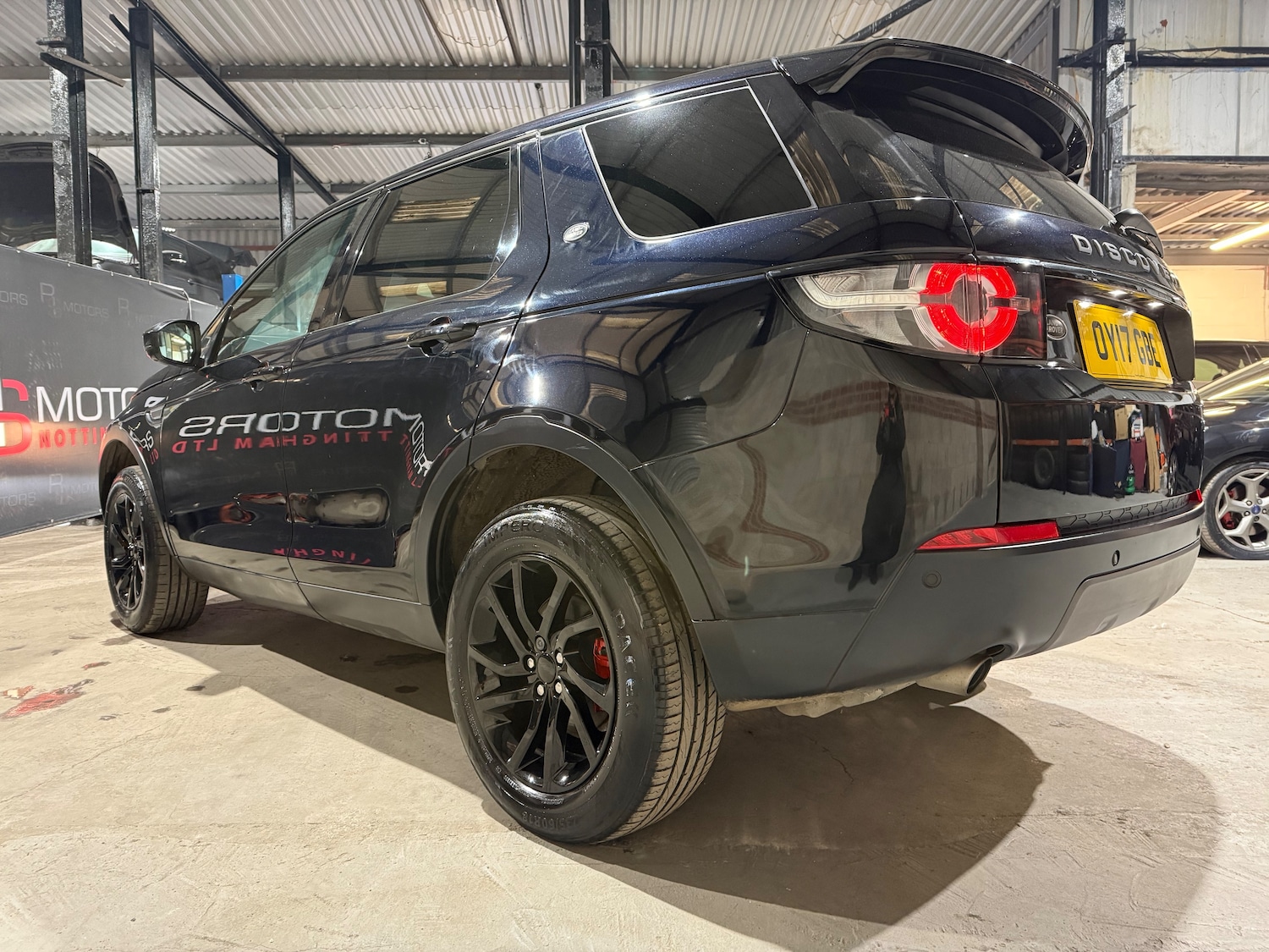 Used Land Rover Discovery Sport 2017 for sale - 77590458: Photo 11