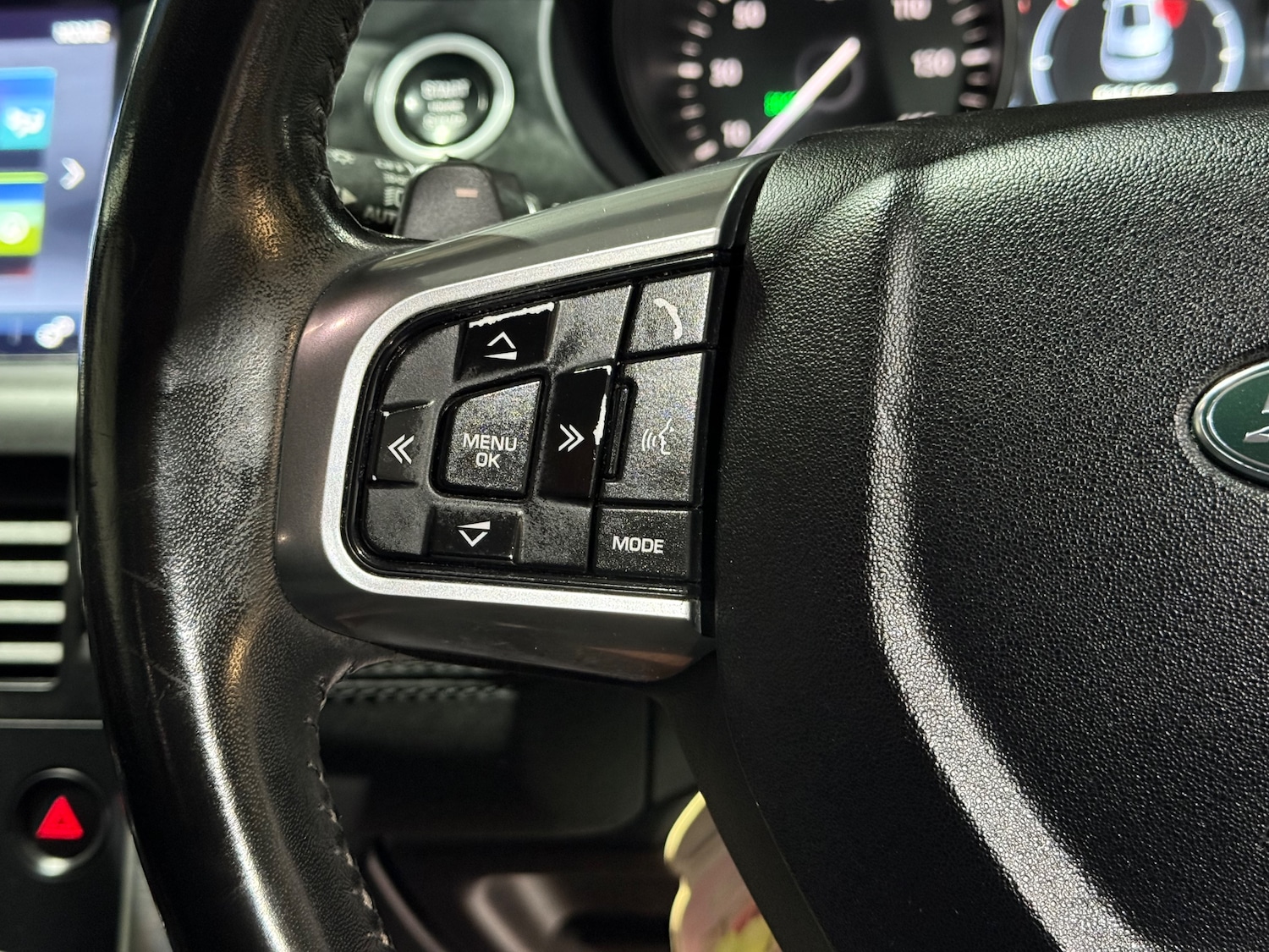 Used Land Rover Discovery Sport 2017 for sale - 77590458: Photo 35