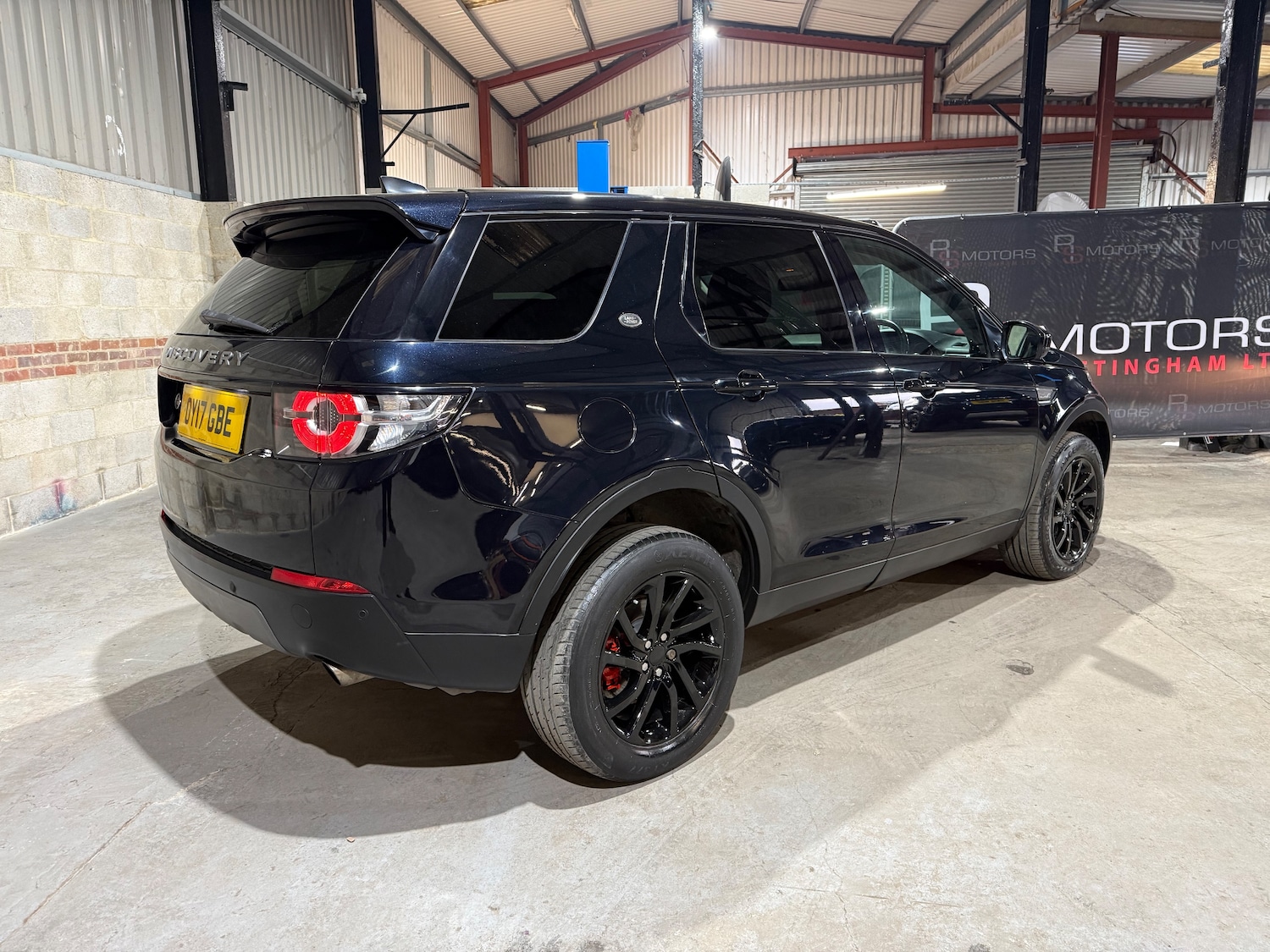 Used Land Rover Discovery Sport 2017 for sale - 77590458: Photo 4