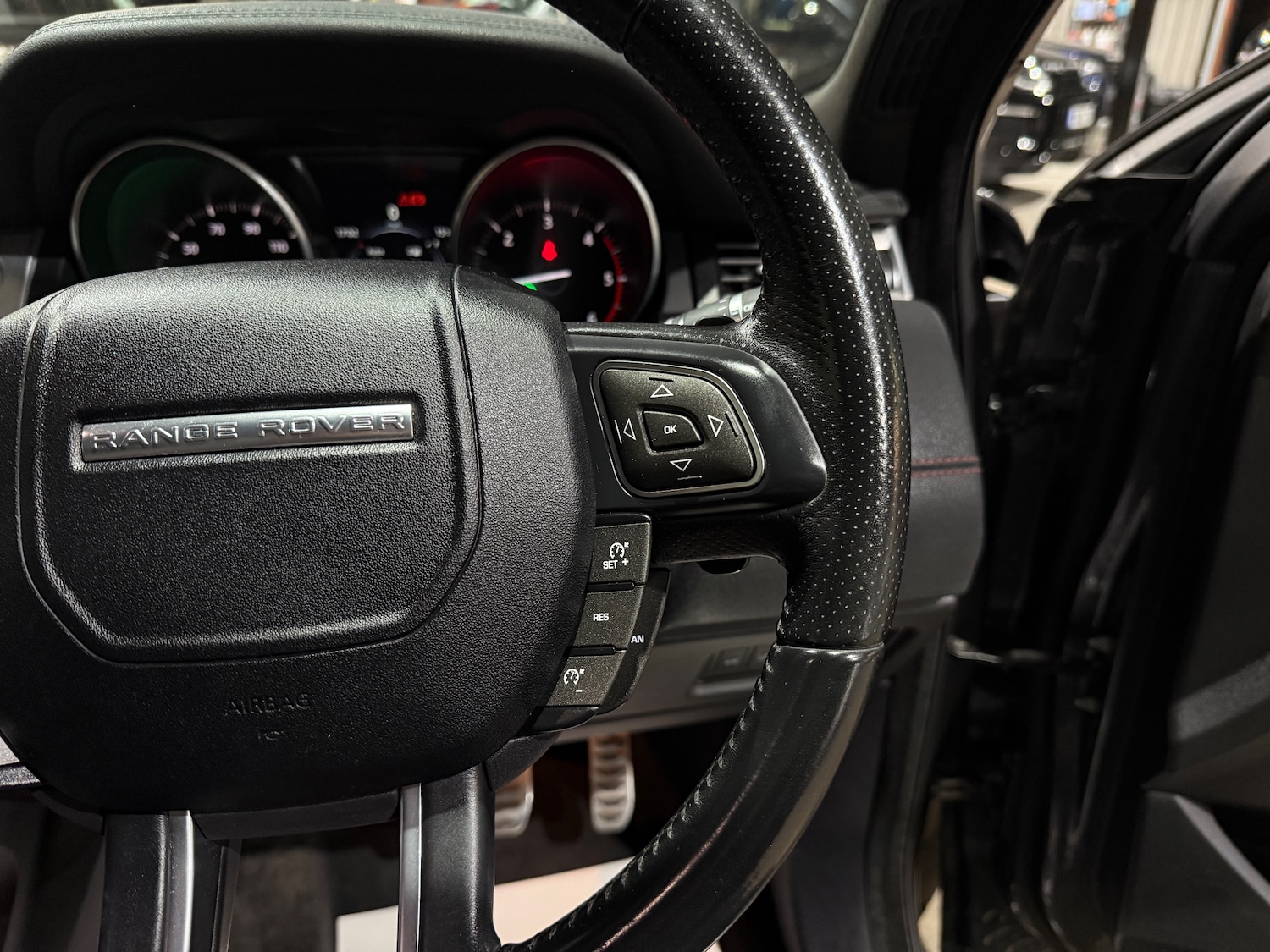 Used Land Rover Range Rover Evoque 2017 for sale - 76480828: Photo 31