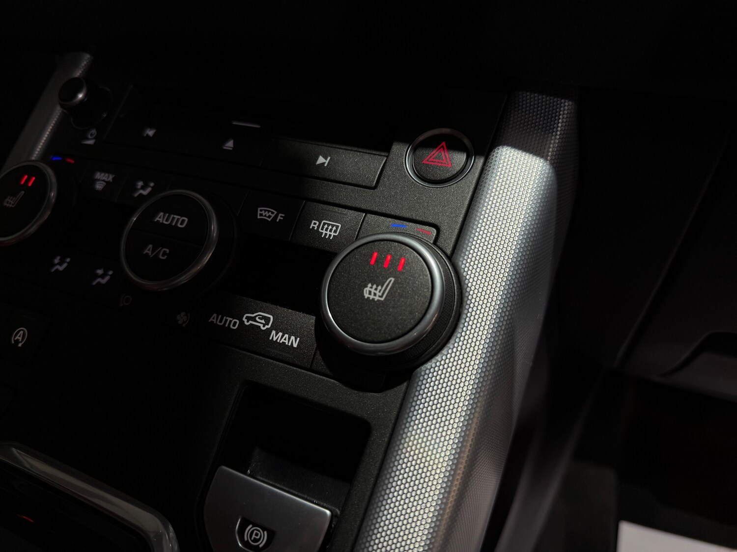 Used Land Rover Range Rover Evoque 2017 for sale - 76480828: Photo 41