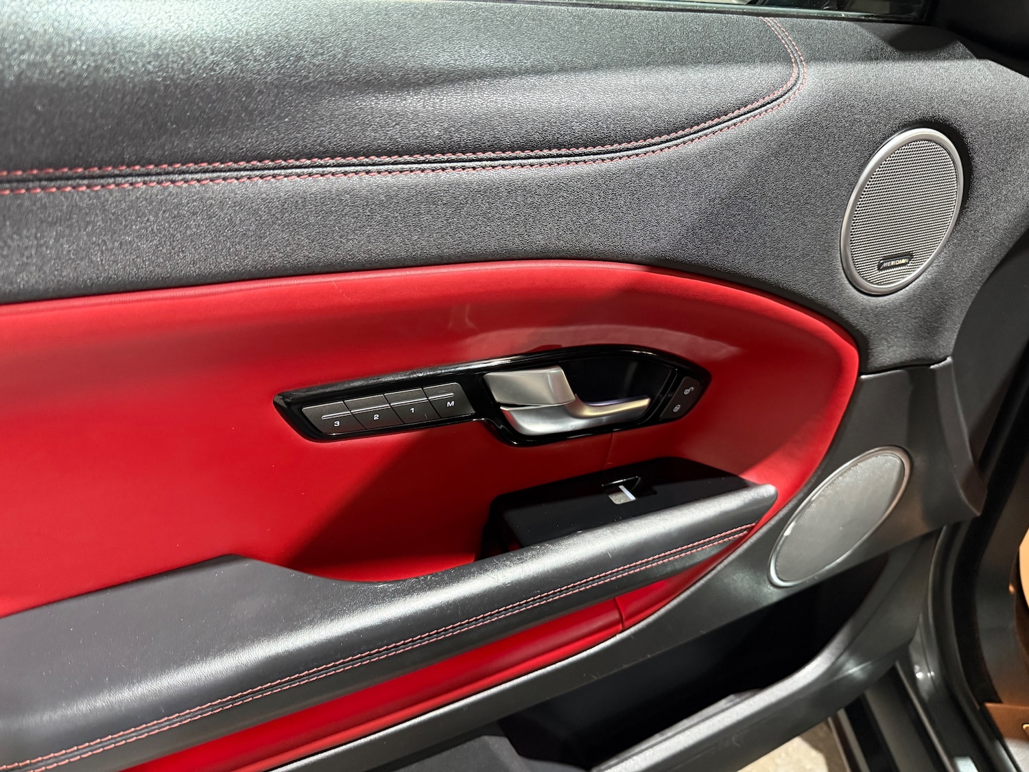 Used Land Rover Range Rover Evoque 2017 for sale - 76480828: Photo 8