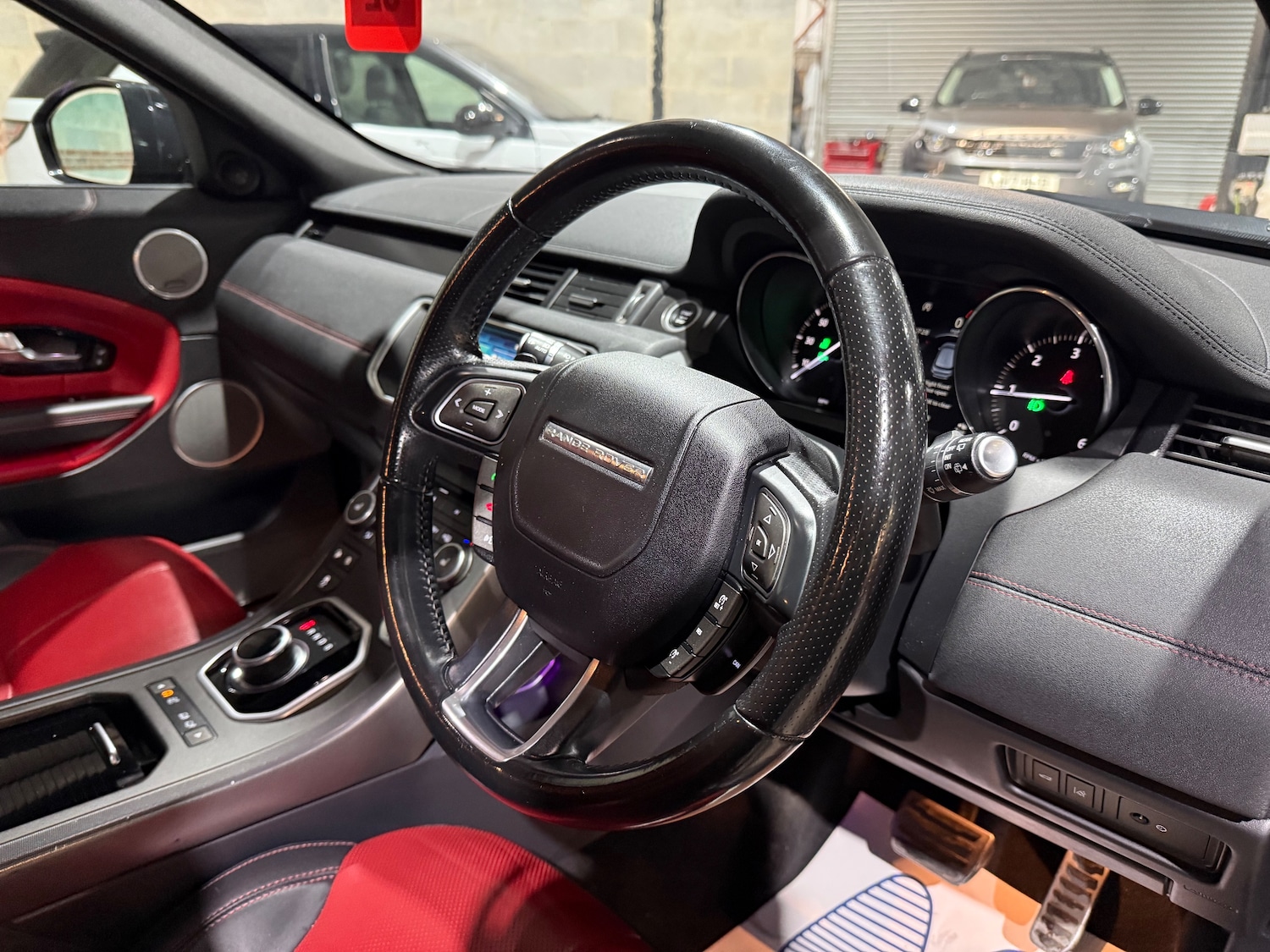 Used Land Rover Range Rover Evoque 2018 for sale - 76693542: Photo 26