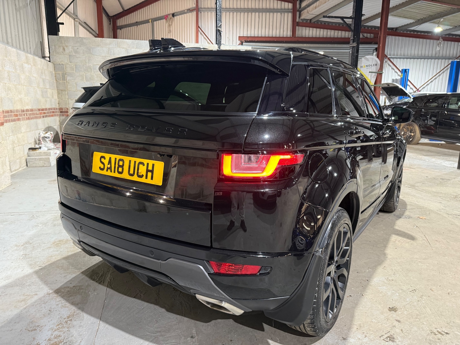 Used Land Rover Range Rover Evoque 2018 for sale - 76693542: Photo 48