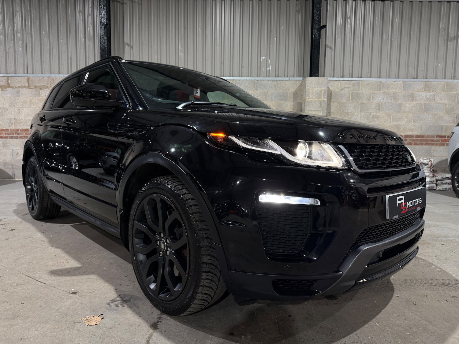 Used Land Rover Range Rover Evoque 2018 for sale - 76693542: Photo 52