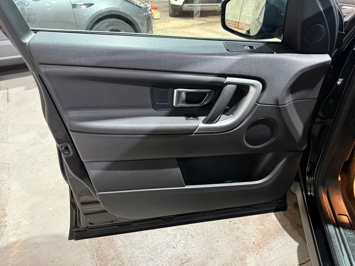 Used Land Rover Discovery Sport for sale - 76999595: Photo 7