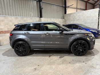 Used Land Rover Range Rover Evoque 2016 for sale - 78177236: Photo