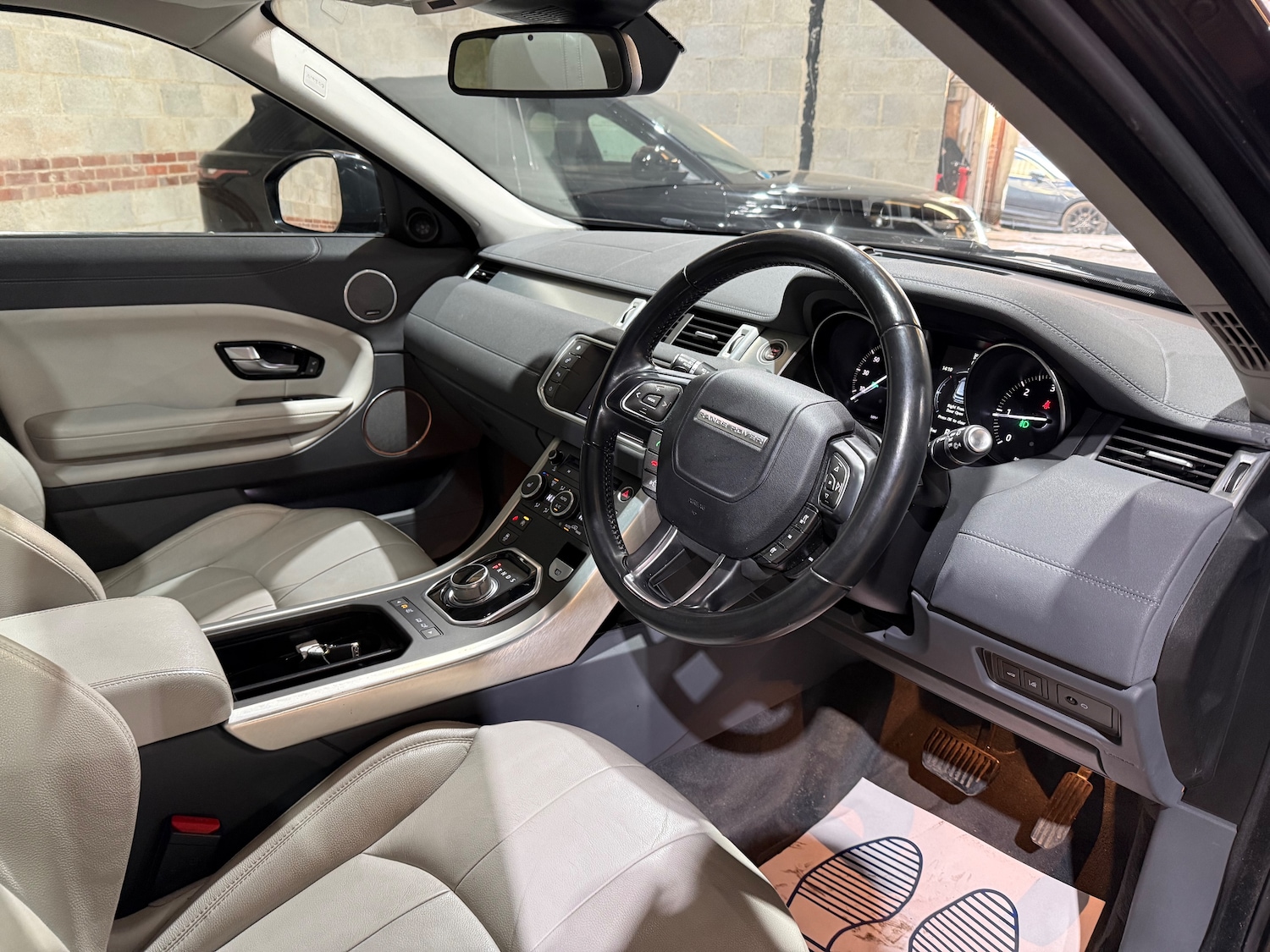 Used Land Rover Range Rover Evoque 2016 for sale - 77262868: Photo 24