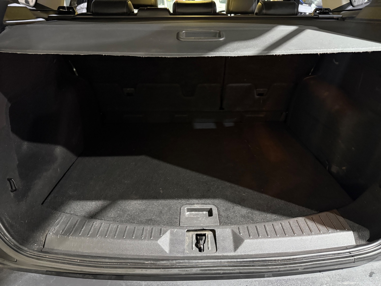 Used Ford Kuga 2015 for sale - 76798679: Photo 15