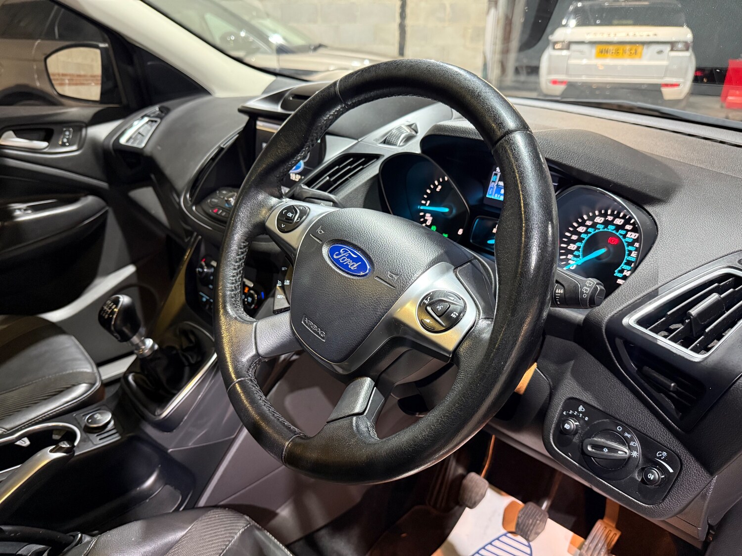 Used Ford Kuga 2015 for sale - 76798679: Photo 21