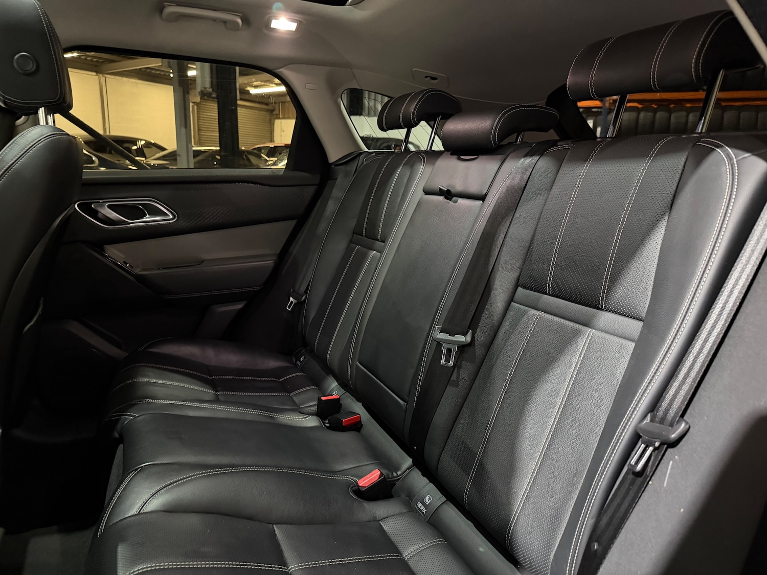 Used Land Rover Range Rover Velar 2019 for sale - 76985654: Photo 16