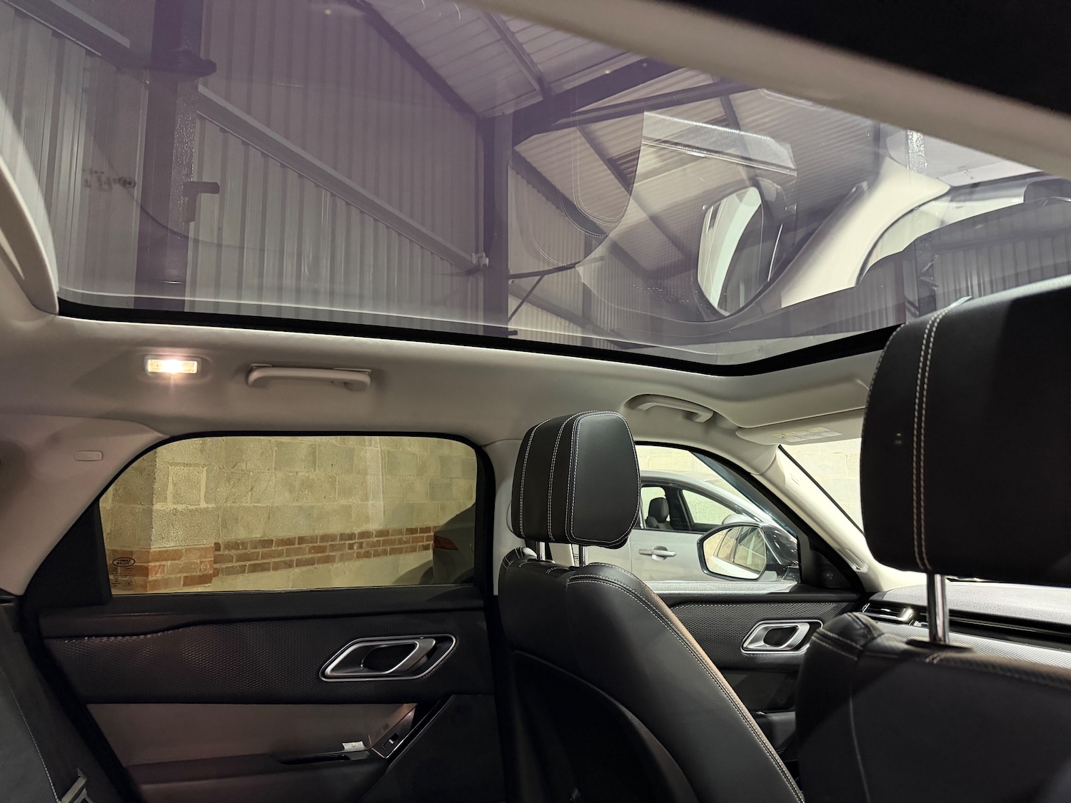 Used Land Rover Range Rover Velar 2019 for sale - 76985654: Photo 22