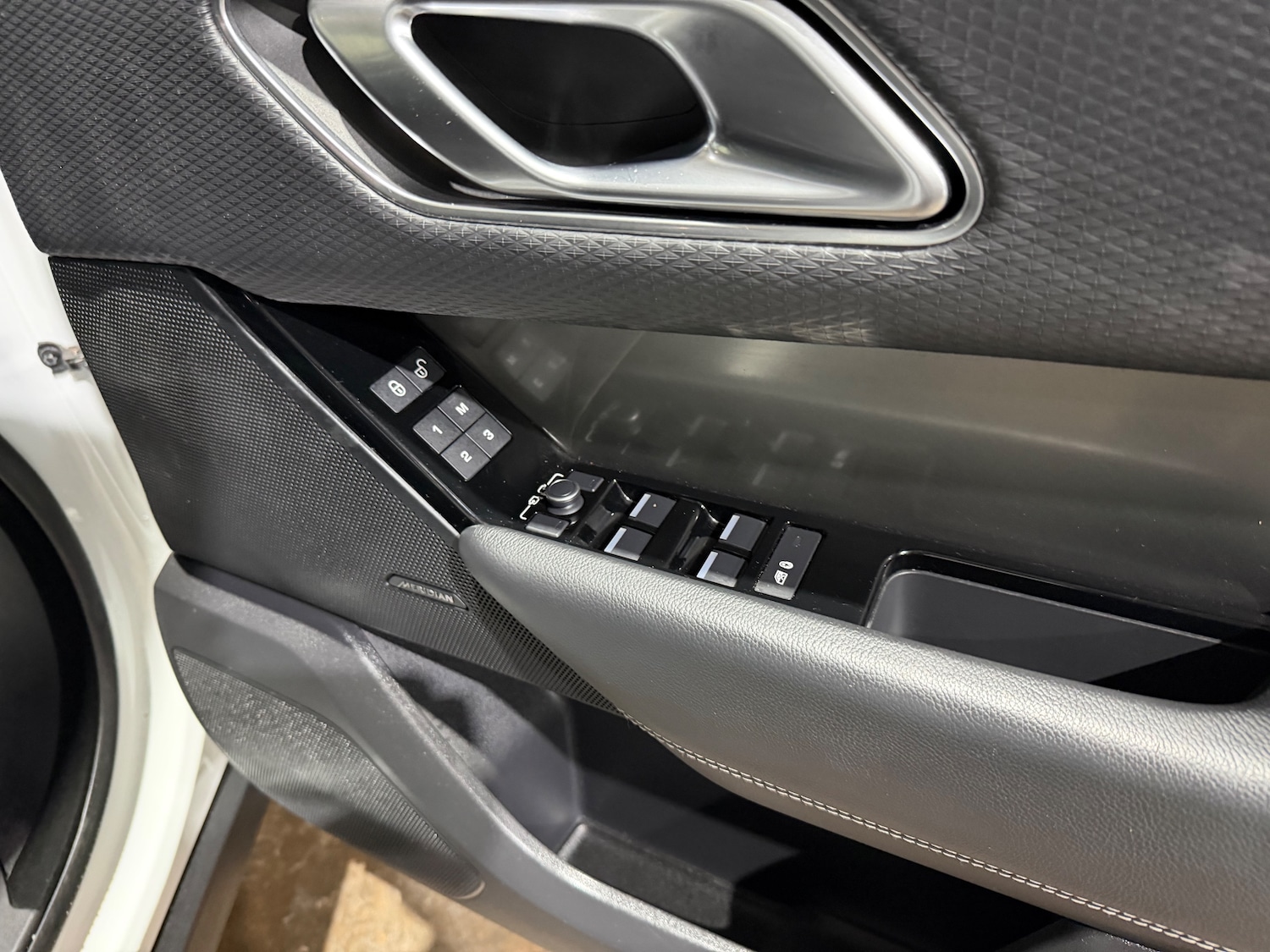 Used Land Rover Range Rover Velar 2019 for sale - 76985654: Photo 24