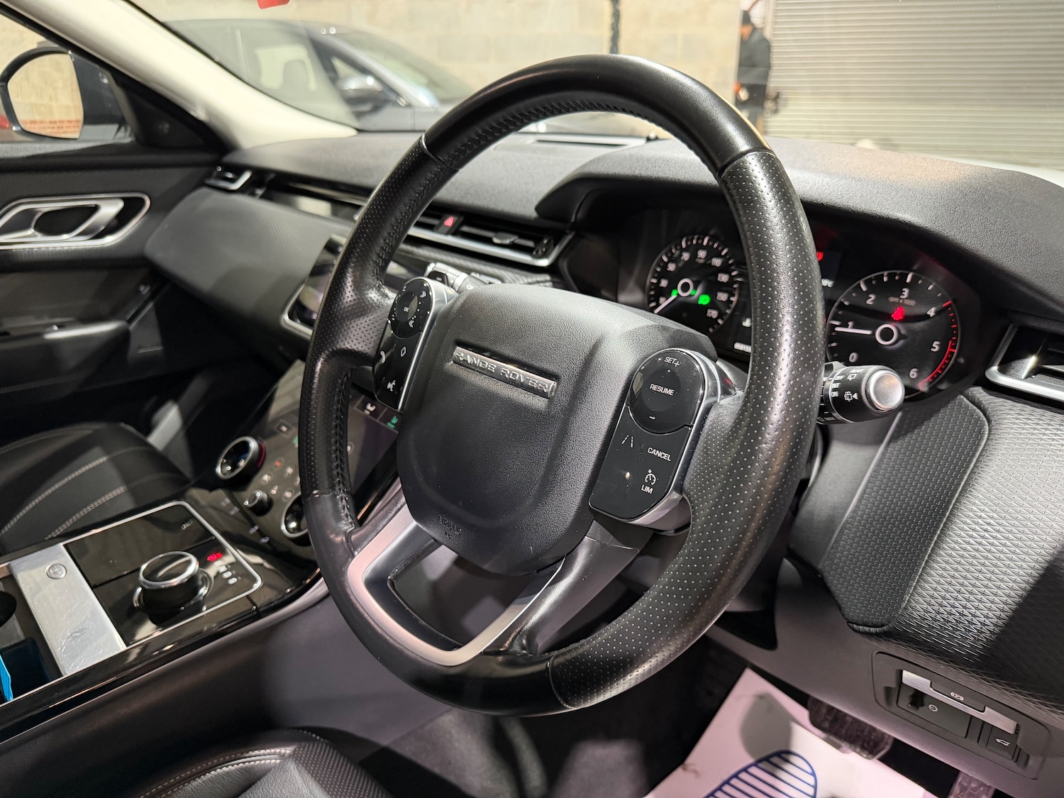 Used Land Rover Range Rover Velar 2019 for sale - 76985654: Photo 30