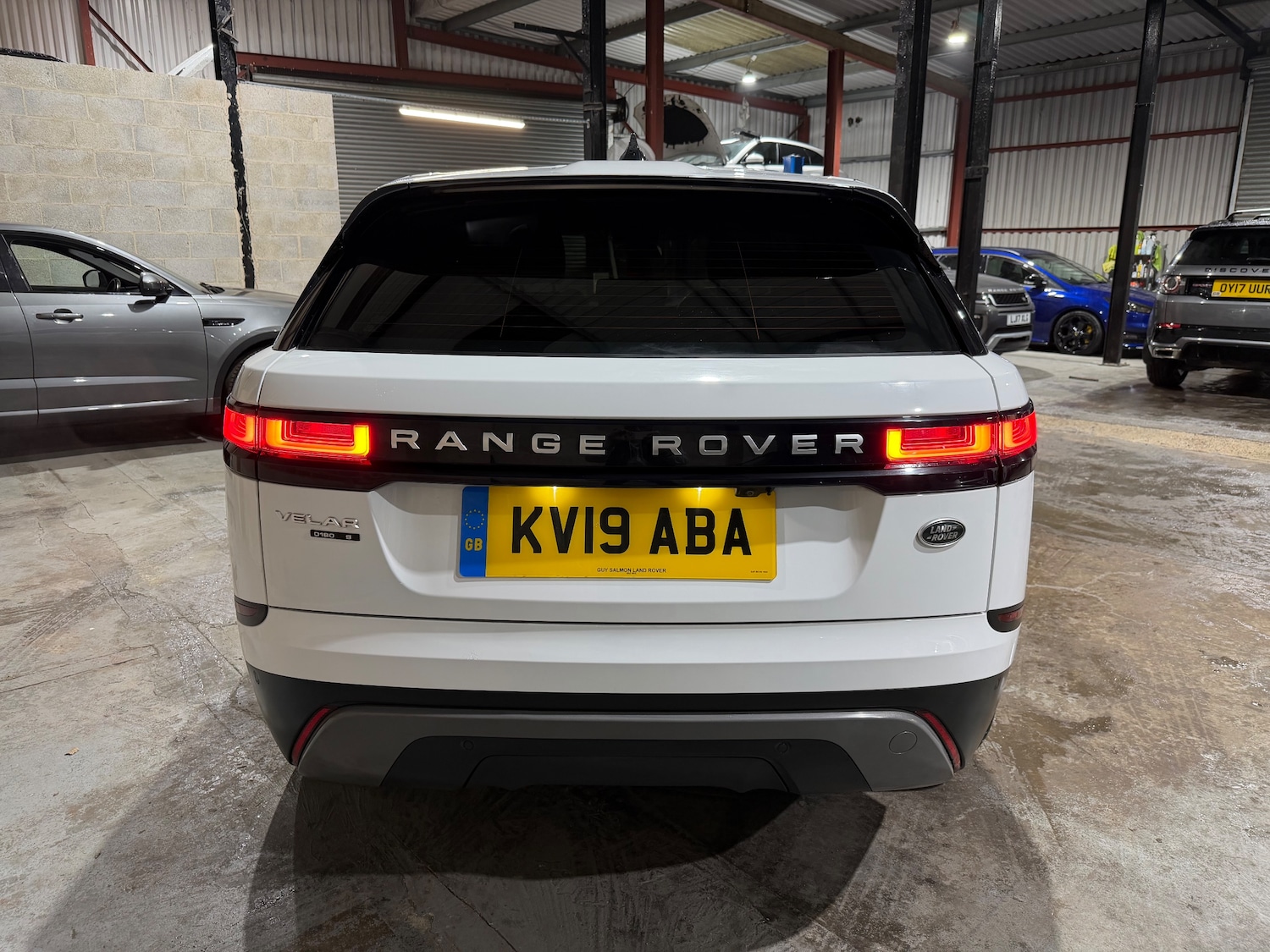 Used Land Rover Range Rover Velar 2019 for sale - 76985654: Photo 4