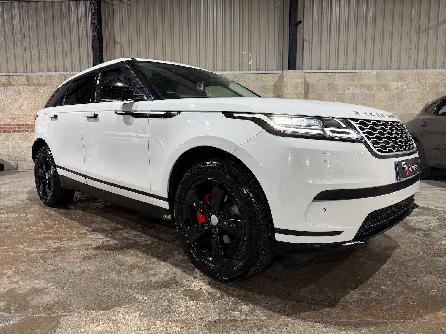 Used Land Rover Range Rover Velar 2019 for sale - 76985654: Photo 52