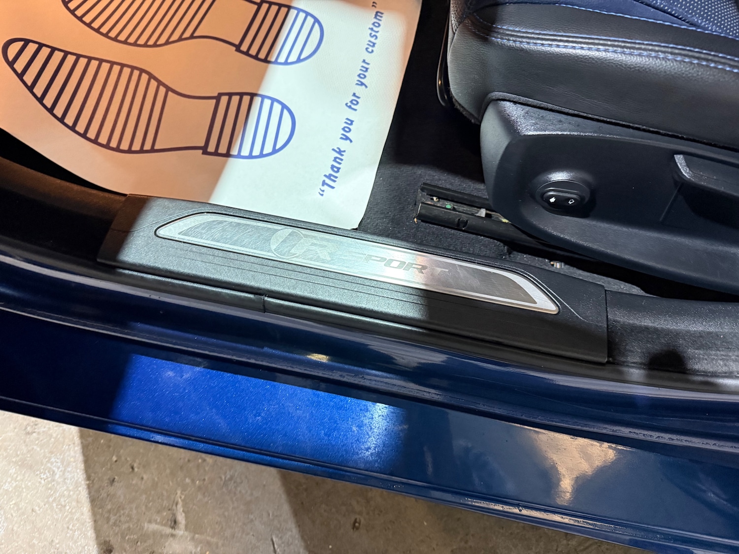 Used Jaguar XE 2016 for sale - 77408884: Photo 11