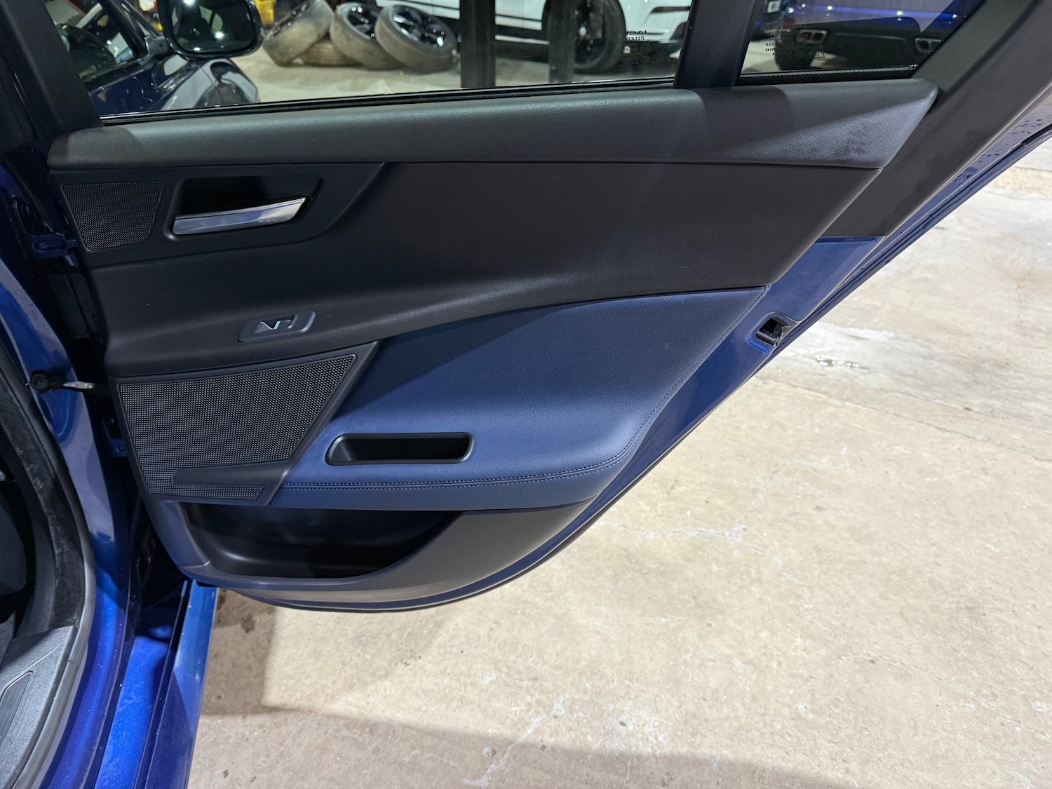 Used Jaguar XE 2016 for sale - 77408884: Photo 17