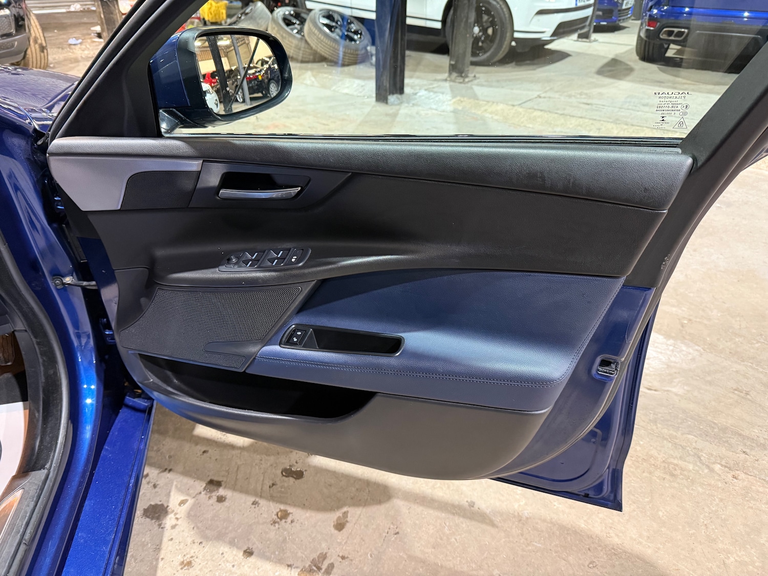 Used Jaguar XE 2016 for sale - 77408884: Photo 20