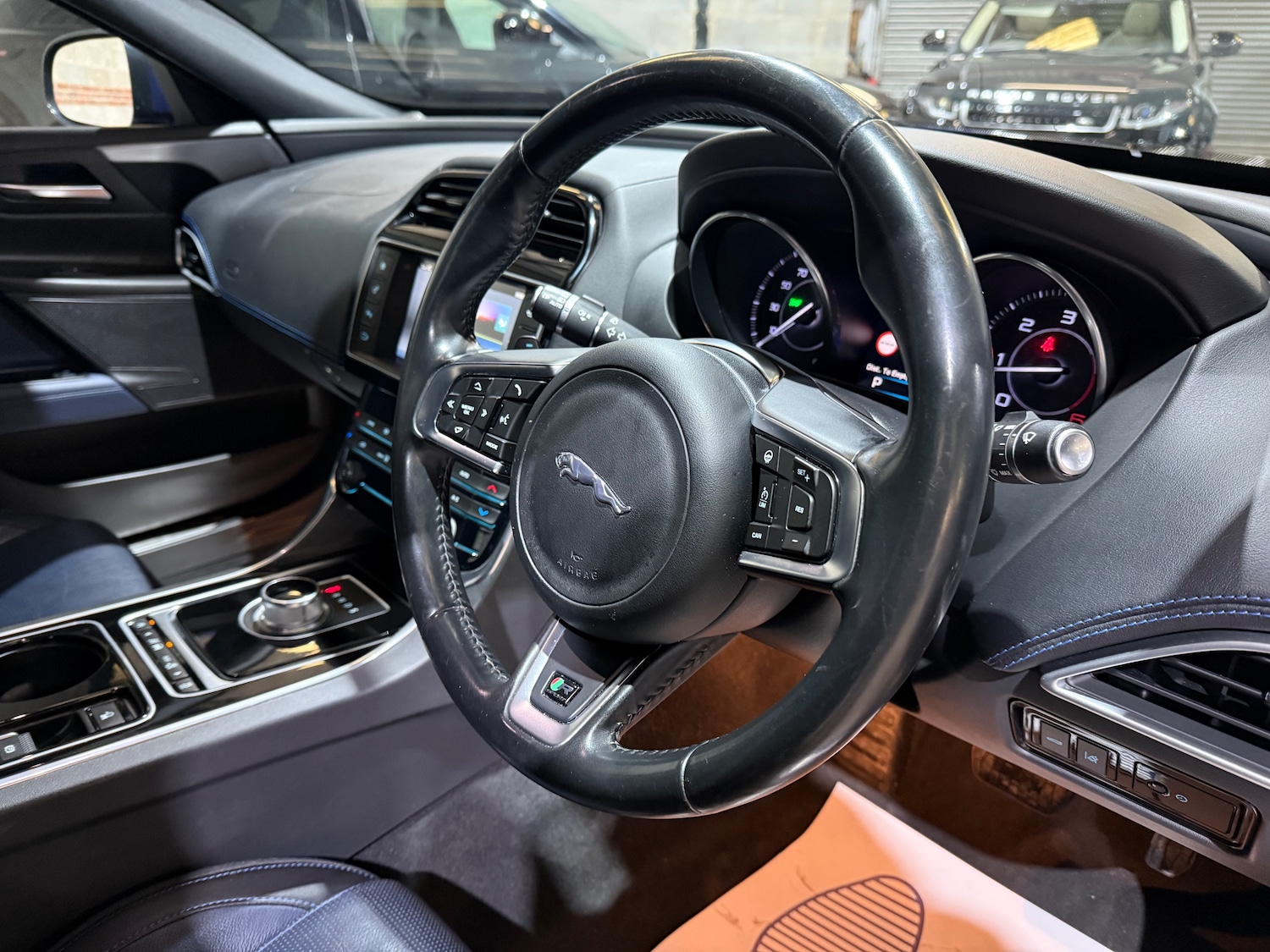 Used Jaguar XE 2016 for sale - 77408884: Photo 22