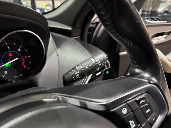 Used Jaguar F-Pace 2017 for sale - 76317407: Photo 37