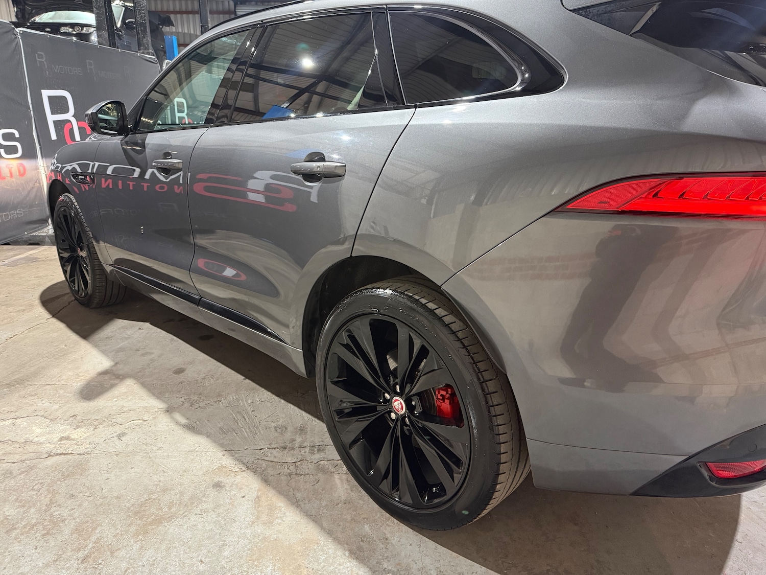 Used Jaguar F-Pace 2016 for sale - 77660465: Photo 12