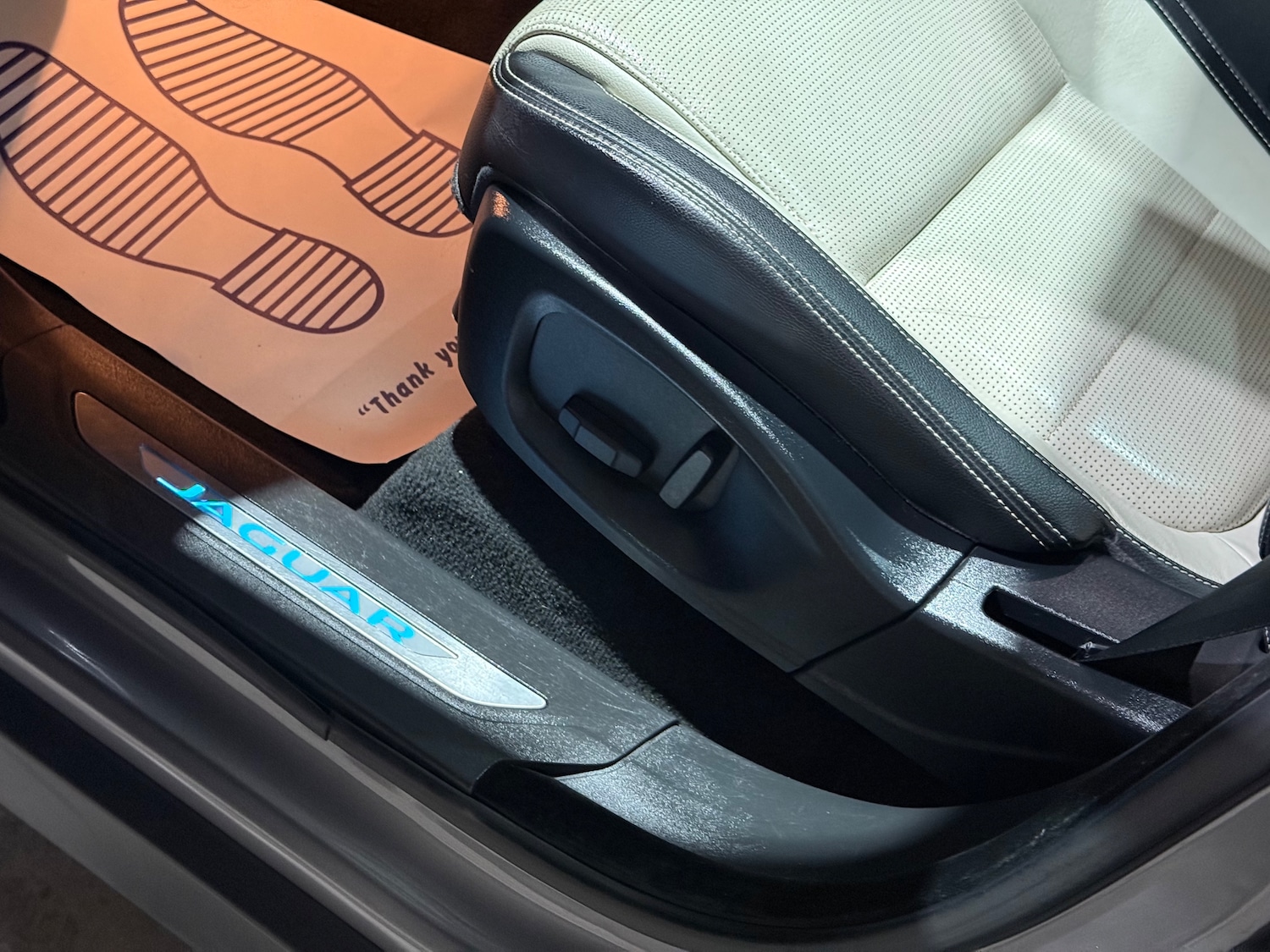 Used Jaguar F-Pace 2016 for sale - 77660465: Photo 22