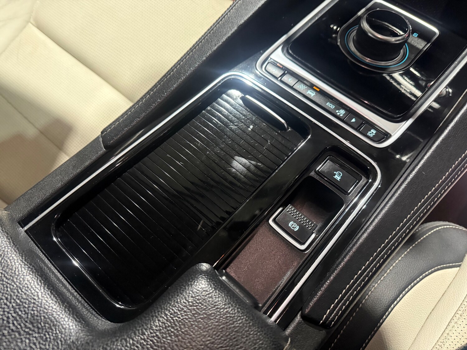 Used Jaguar F-Pace 2016 for sale - 77660465: Photo 46