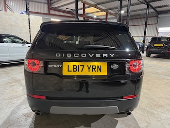 Used Land Rover Discovery Sport 2017 for sale - 76501186: Photo