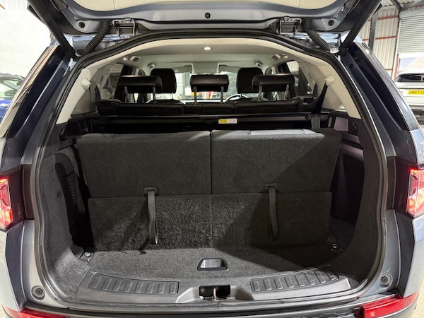 Used Land Rover Discovery Sport 2018 for sale - 76273767: Photo 17