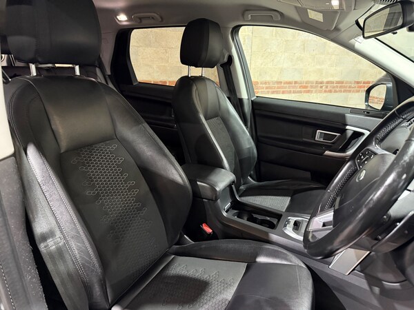 Used Land Rover Discovery Sport 2018 for sale - 76273767: Photo 29