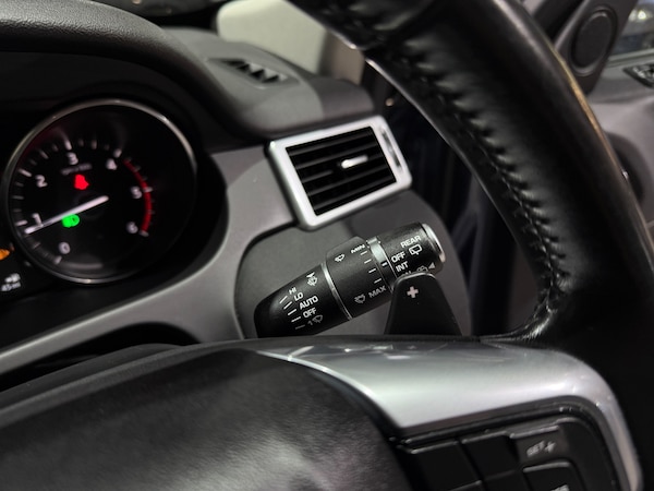 Used Land Rover Discovery Sport 2018 for sale - 76273767: Photo 36