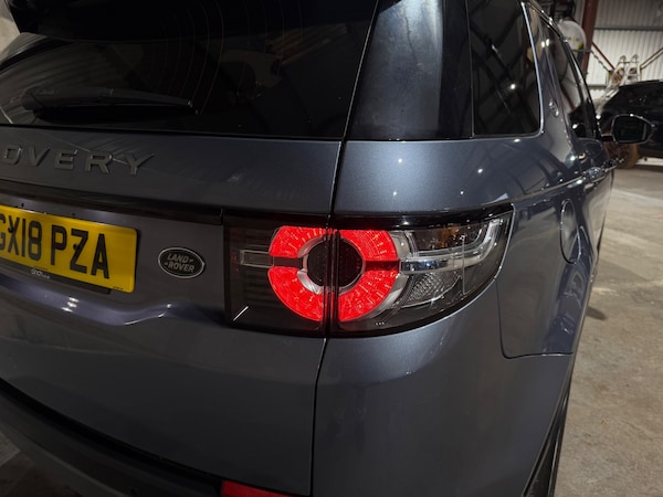 Used Land Rover Discovery Sport 2018 for sale - 76273767: Photo 48