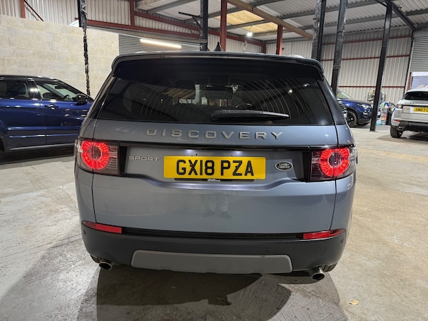 Used Land Rover Discovery Sport 2018 for sale - 76273767: Photo 4