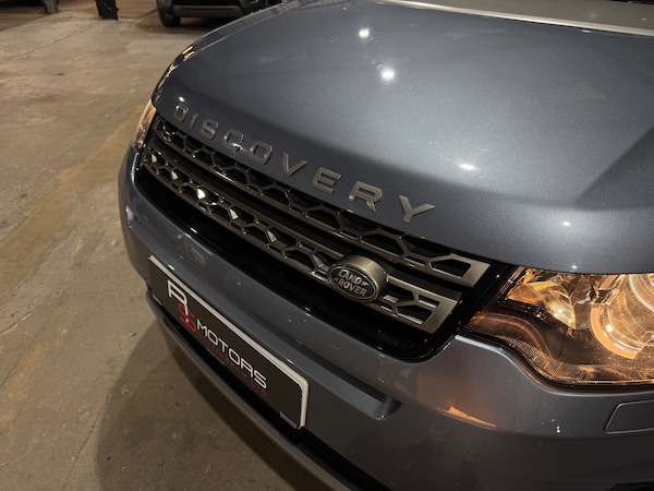 Used Land Rover Discovery Sport 2018 for sale - 76273767: Photo 51