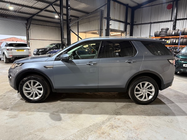 Used Land Rover Discovery Sport 2018 for sale - 76273767: Photo 5