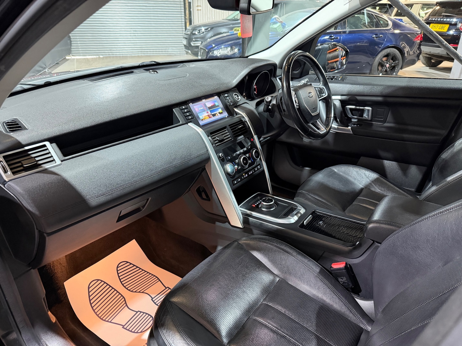 Used Land Rover Discovery Sport 2017 for sale - 78137222: Photo 10