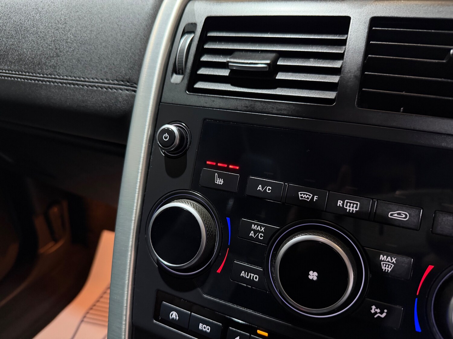 Used Land Rover Discovery Sport 2017 for sale - 78137222: Photo 45